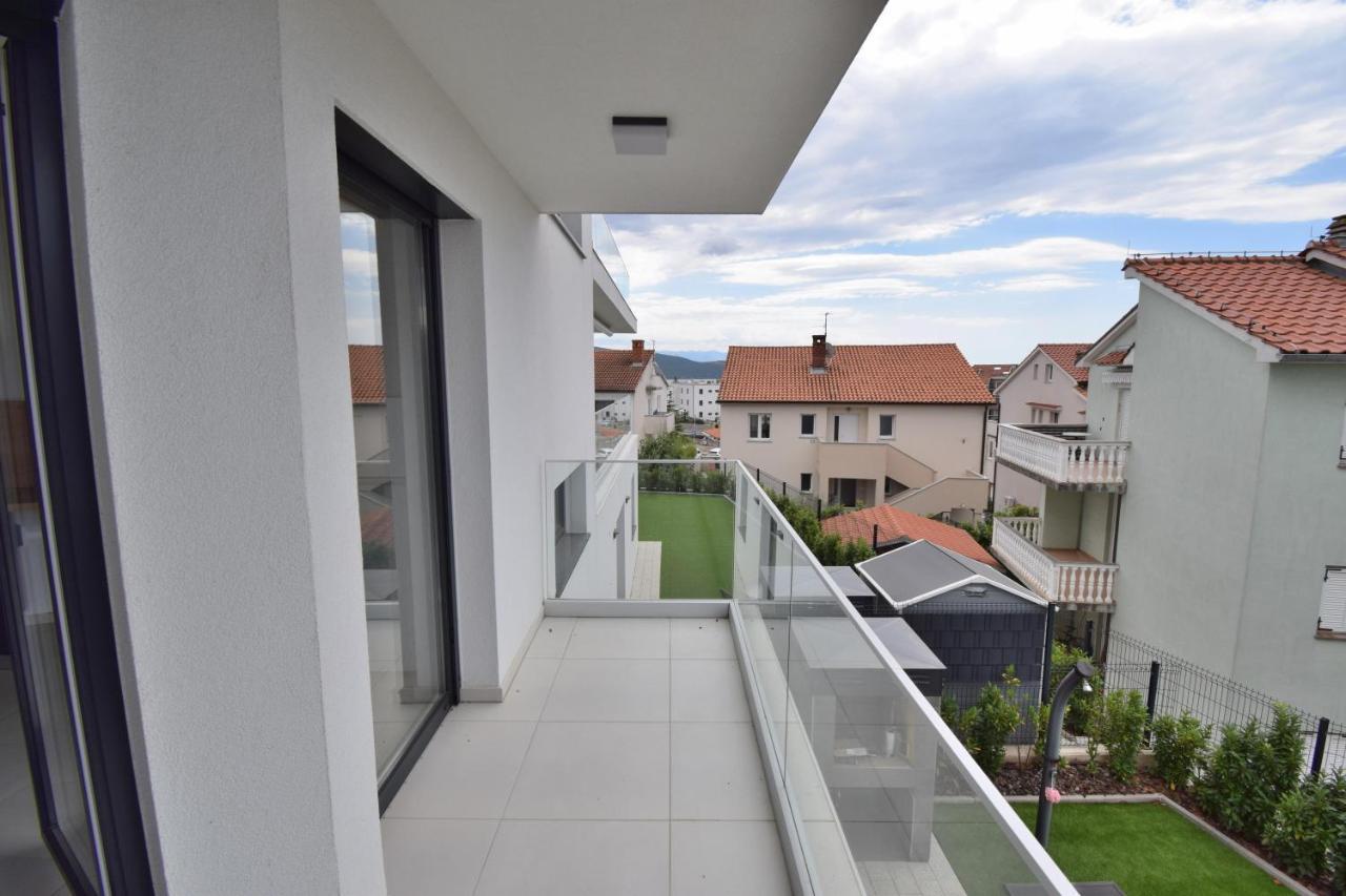 Relax-Krk Apartment Krk Town Bagian luar foto